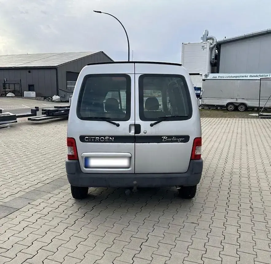 Gebraucht Citroën Berlingo 109 PS (80 kW) 2007 Silber Van / Kleinbus