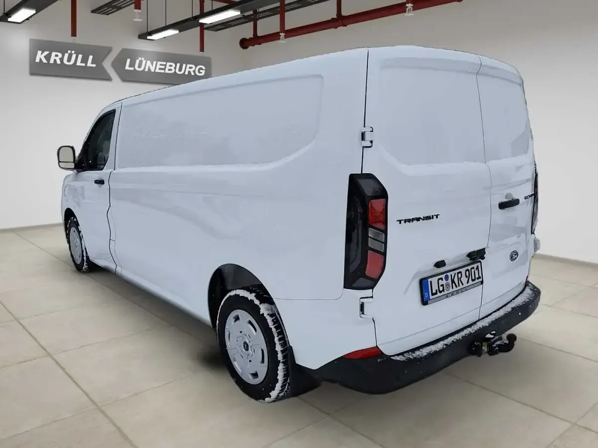 Gebraucht Ford Transit Custom Trend 136 PS (100 kW) 2025 Weiß Van