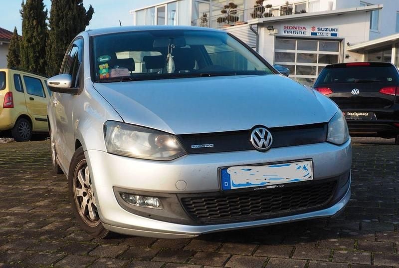 Silber Gebraucht 2010 VW Polo Kleinwagen | 1.800 € (Superpreis) - Bild 1/4