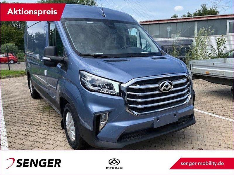 Blau Gebraucht 2024 Maxus V90 Van | 25.764 € (Teuer) - Bild 1/4