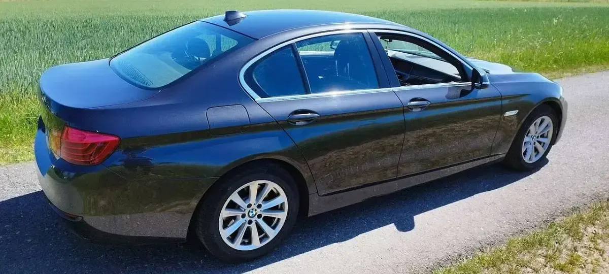Gebraucht BMW 520 184 PS (135 kW) 2013 Grau Limousine