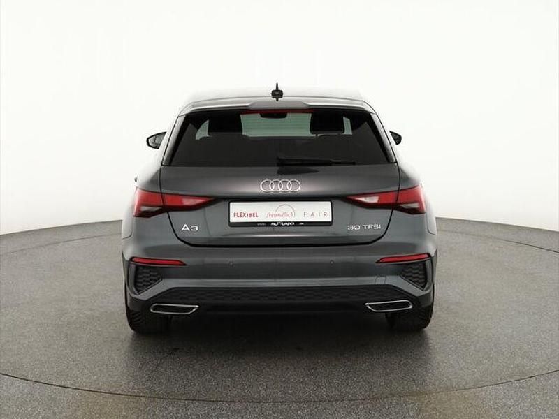 Gebraucht Audi A3 S-Line 110 PS (80 kW) 2024 Grau Limousine