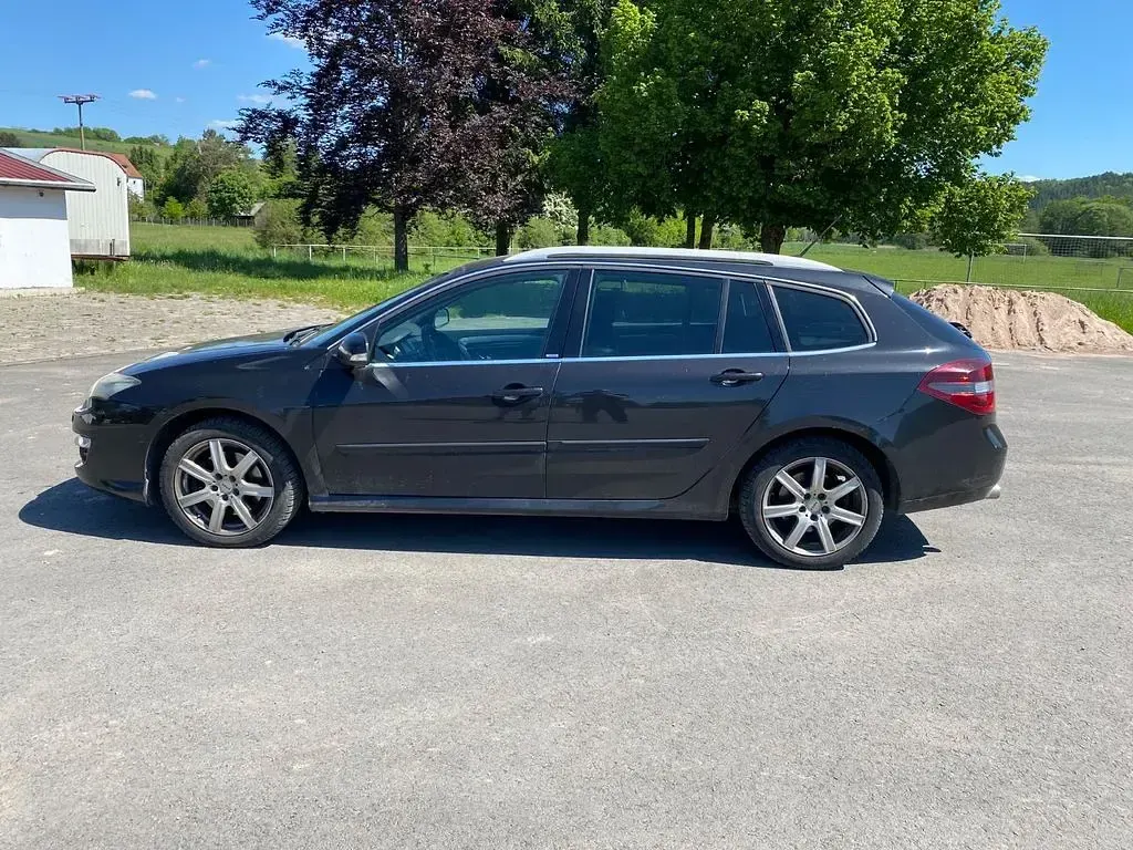 Gebraucht Renault Laguna GrandTour GT 178 PS (130 kW) 2012 Schwarz Kombi
