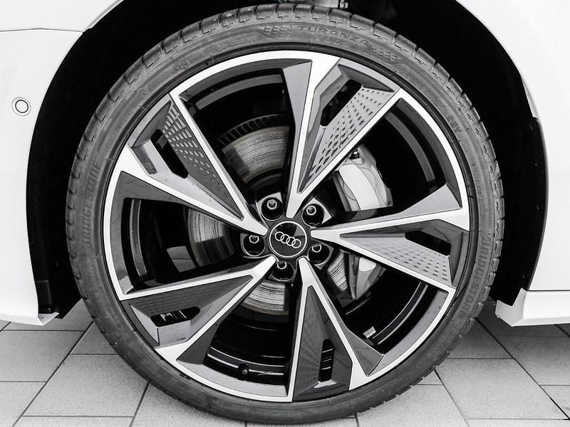 Gebraucht Audi A6 Competition 286 PS (210 kW) 2025 Gletscherweiß metallic Kombi