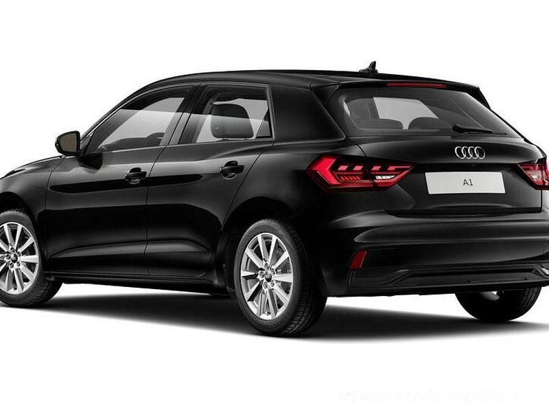 Neu Audi A1 Sportback Advanced Plus 95 PS (69 kW) 2026 Mythosschwarz (schwarz) Kleinwagen