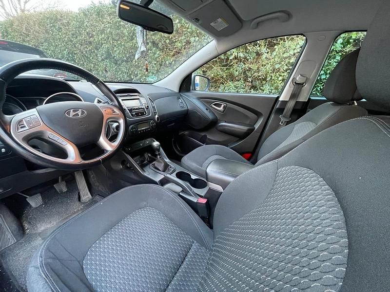 Gebraucht Hyundai ix35 Edition 135 PS (99 kW) 2013 Grau SUV