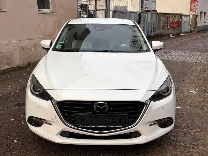 Gebraucht Mazda 3 Exclusive-Line 150 PS (110 kW) 2017 Weiß Limousine