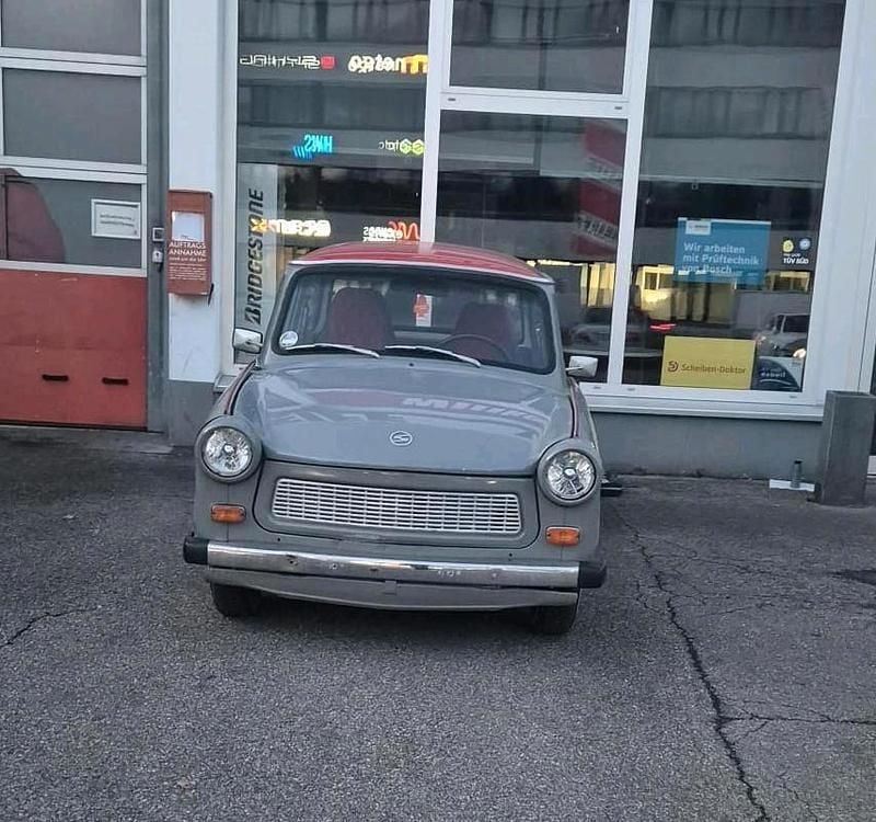 Gebraucht Trabant 601 25 PS (18 kW) 1989 Grau Limousine