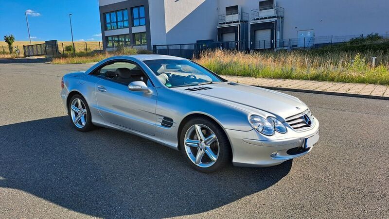 Silber Gebraucht 2001 Mercedes SL500 Cabrio | 22.690 € (Fairer Preis) - Bild 1/4