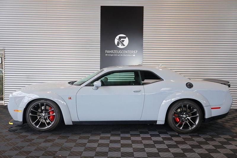 Gebraucht Dodge Challenger 491 PS (361 kW) 2021 Grau Coupé