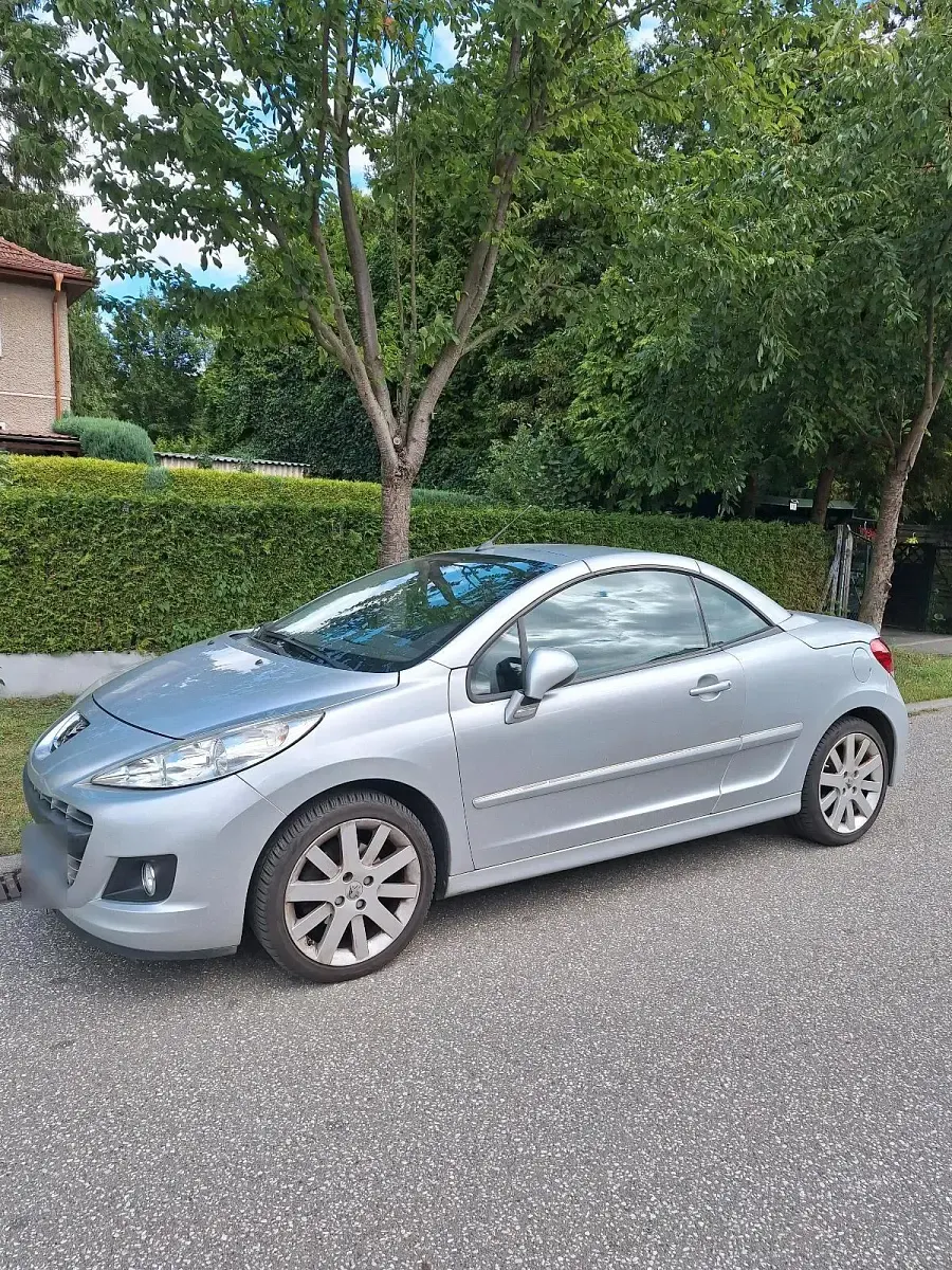 Gebraucht Peugeot 207 CC 120 PS (88 kW) 2009 Silber Cabrio