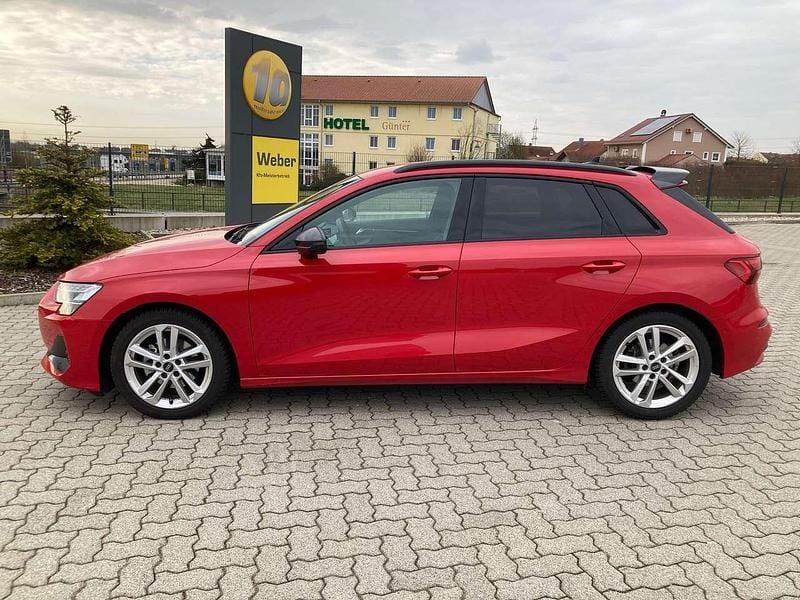 Gebraucht Audi A3 Advanced Plus 150 PS (110 kW) 2024 Rot Kombi