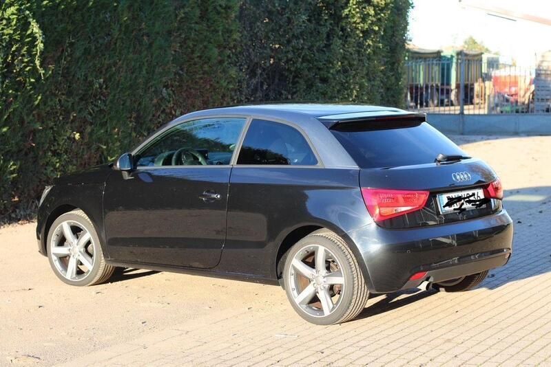 Schwarz Gebraucht 2012 Audi A1 Ambiente Kleinwagen | 9.400 € (Fairer Preis) - Bild 1/4