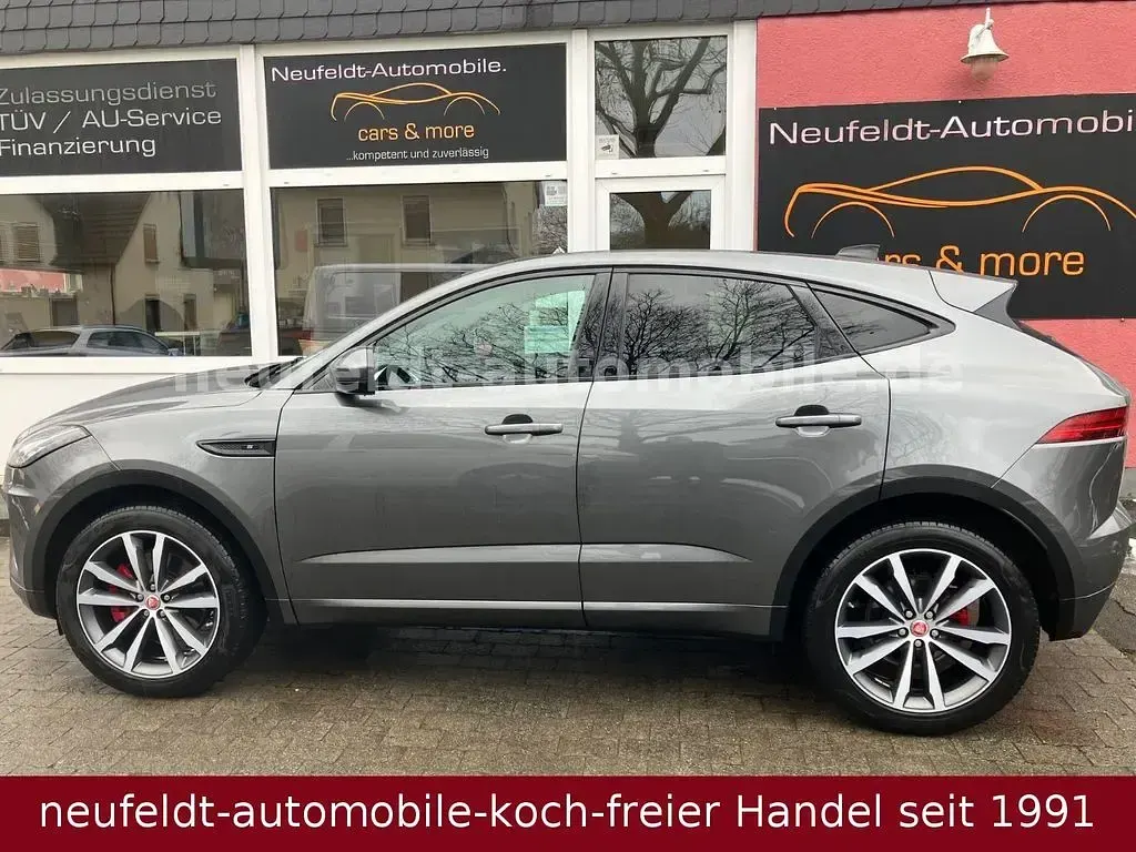 Używany Jaguar E-Pace R-Dynamic 179 KM (131 kW) 2020 Szary SUV