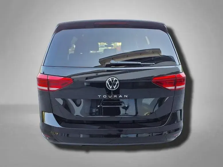 Neu VW Touran Edition 150 PS (110 kW) 2026 Grenadillschwarz metallic Van / Kleinbus