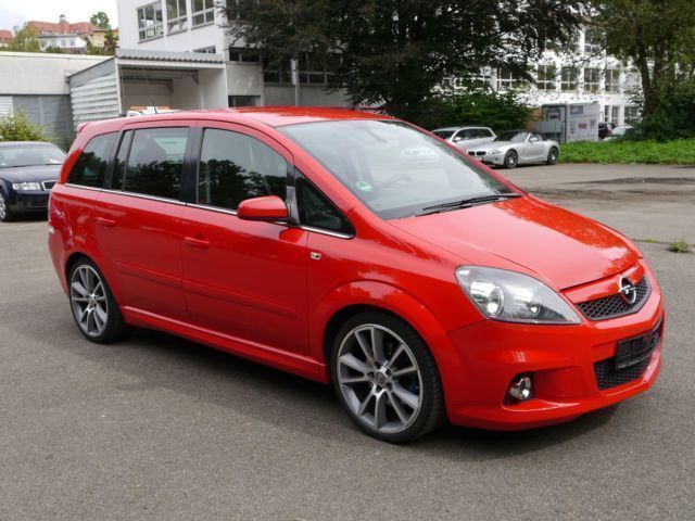 Opel zafira b opc