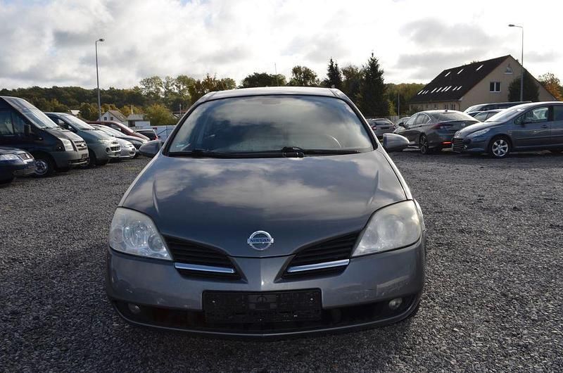Gebraucht Nissan Primera Acenta+ 140 PS (102 kW) 2003 Silber Limousine
