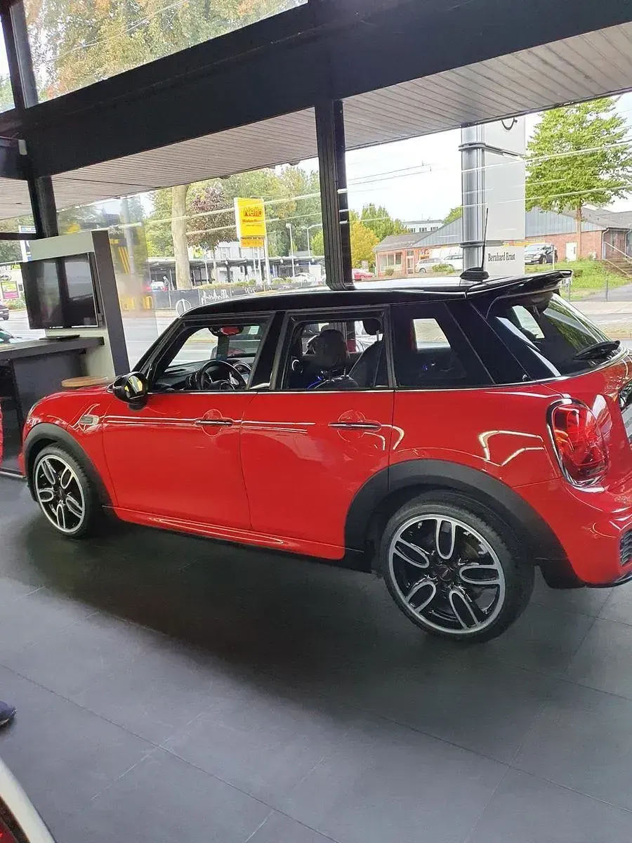 Gebraucht Mini John Cooper Works 116 PS (85 kW) 2018 Rot Kleinwagen