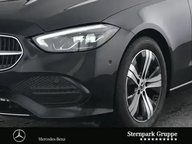 Gebraucht Mercedes C180 Avantgarde 170 PS (125 kW) 2025 Schwarz Limousine
