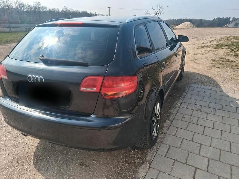 Gebraucht Audi A3 116 PS (85 kW) 2007 Grau Kleinwagen