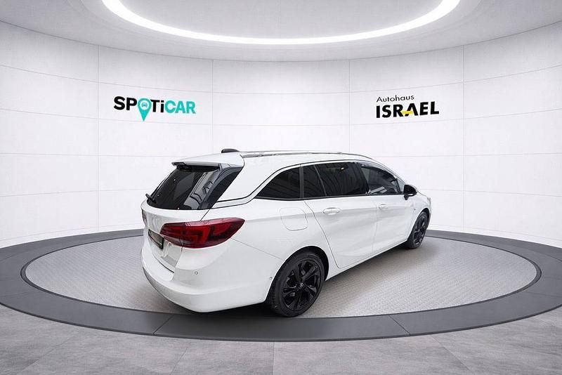 Gebraucht Opel Astra Dynamic 160 PS (117 kW) 2016 Weiß Kombi