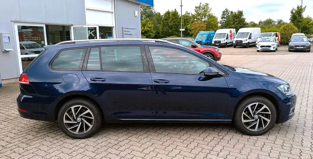 Gebraucht VW Golf VII Join 116 PS (85 kW) 2018 Blau Kombi