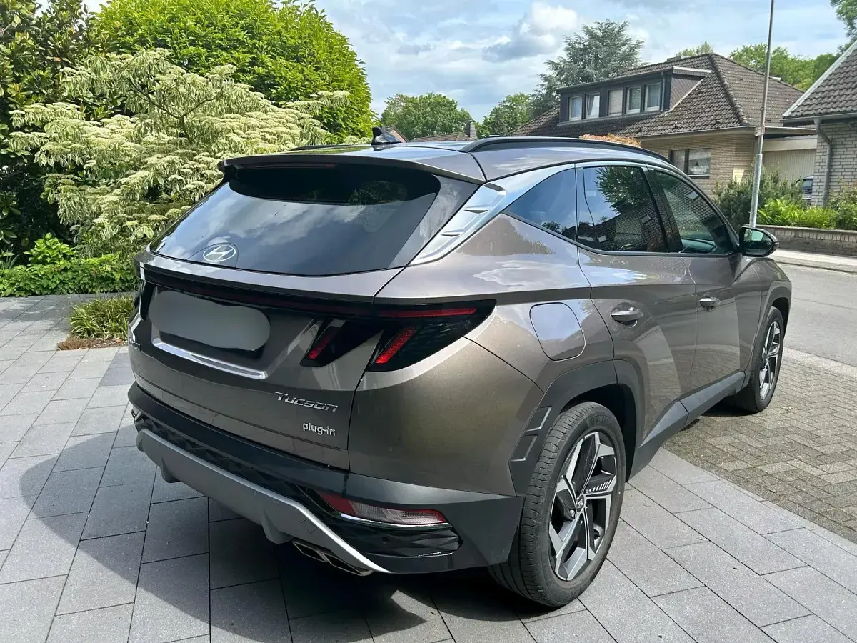 Gebraucht Hyundai Tucson 265 PS (194 kW) 2023 Grau SUV