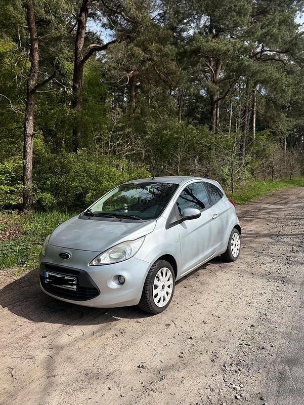 Second-hand Ford Ka 70 CP (51 kW) 2011 Argintiu Hatchback