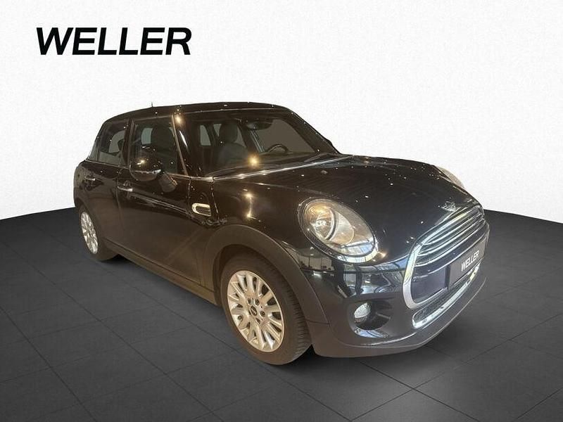 Second-hand Mini Cooper 136 CP (100 kW) 2016 Negru Hatchback