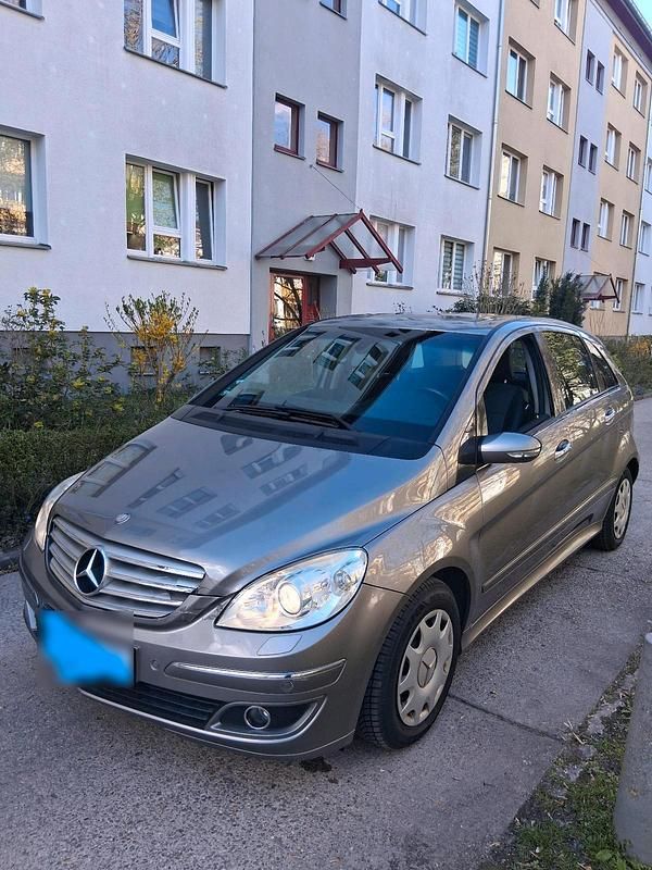 Gebraucht Mercedes B200 140 PS (102 kW) 2005 Grau Van / Kleinbus