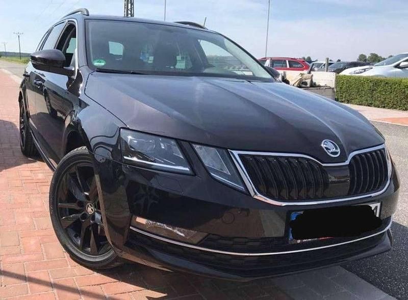 Gebraucht 2017 Skoda Octavia Style Kombi | 12.490 € (Guter Preis) - Bild 1/4