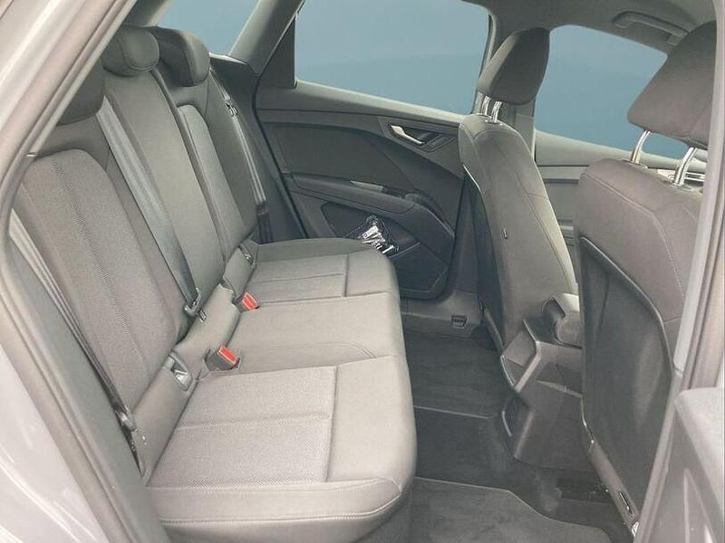 Gebraucht Audi Q4 e-tron 125 kW (170 PS) 2022 Grau SUV