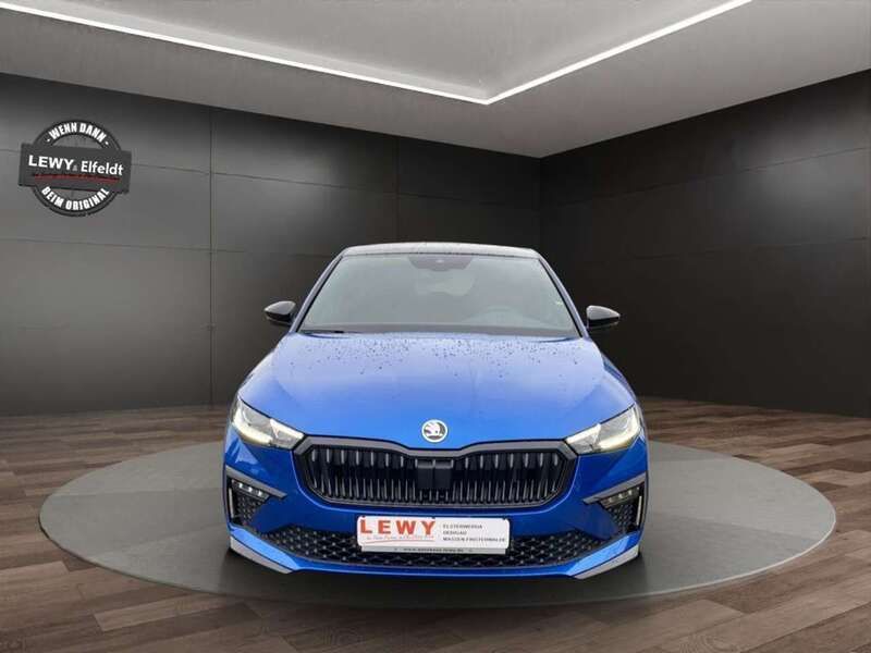 Gebraucht Skoda Scala Monte Carlo 116 PS (85 kW) 2025 Race blue metallic Kleinwagen