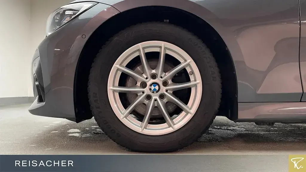 Gebraucht BMW 320 M Sport 184 PS (135 kW) 2022 Grau Limousine