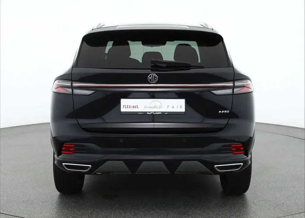 Neu MG HS Luxury 224 PS (164 kW) 2026 Pebbleblackmet. SUV