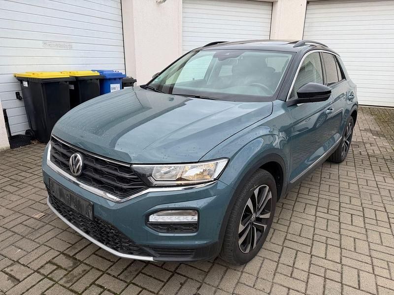 Gebraucht VW T-Roc IQ Drive 116 PS (85 kW) 2020 Blau SUV