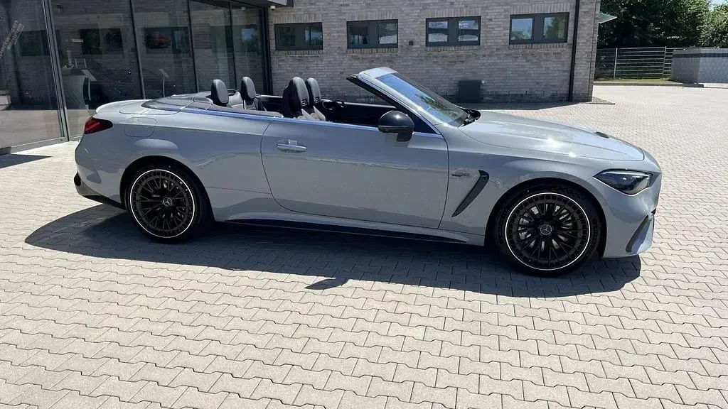 Neu Mercedes CLE53 AMG Premium Plus 449 PS (330 kW) 2026 Grau Cabrio