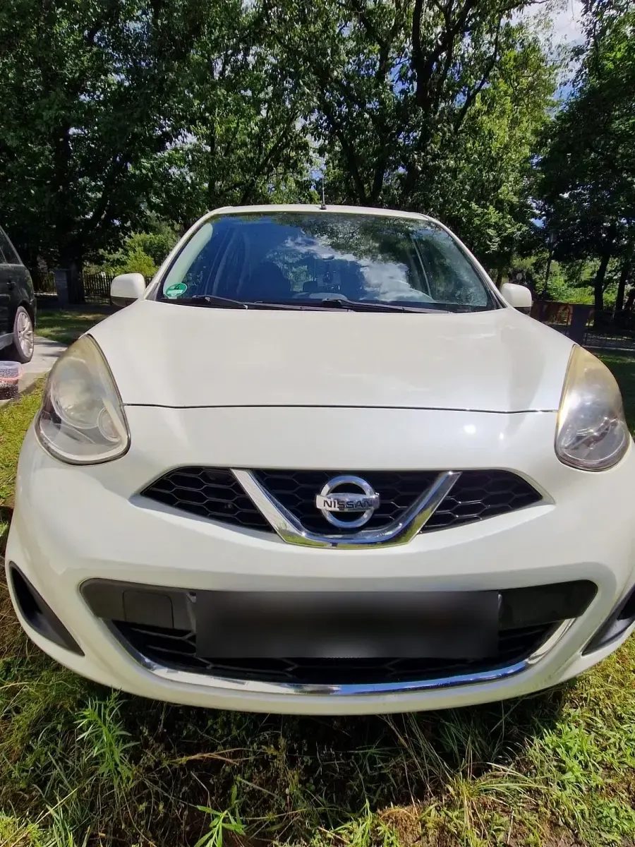 Gebraucht Nissan Micra 80 PS (58 kW) 2015 Weiß Kleinwagen