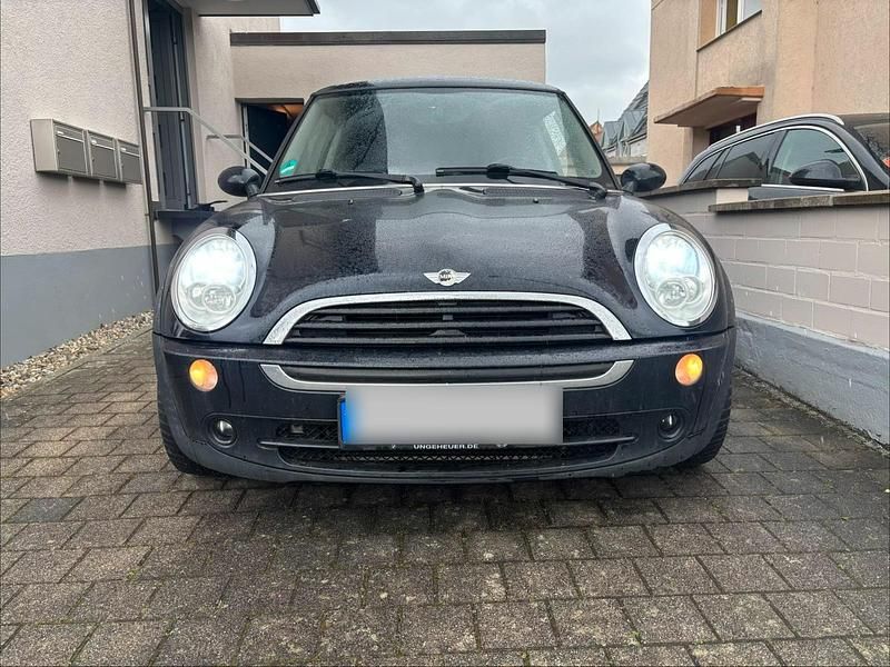Second-hand Mini ONE Seven 66 CP (48 kW) 2006 Negru Hatchback