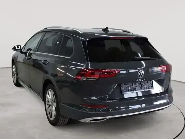 Używany VW Golf Alltrack 200 KM (147 kW) 2022 Szary Kombi