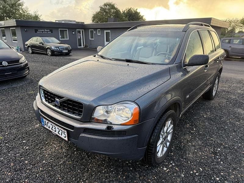 Grau Gebraucht 2006 Volvo XC90 Summum SUV | 3.500 € (Superpreis) - Bild 1/4