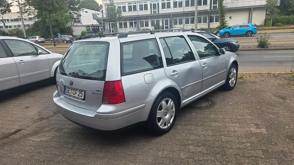 Gebraucht VW Bora Sportline 116 PS (85 kW) 2002 Silber Kombi