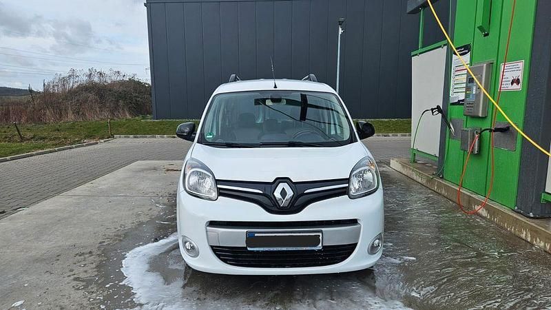 Gebraucht Renault Kangoo Intens 110 PS (80 kW) 2017 Weiß Van / Kleinbus