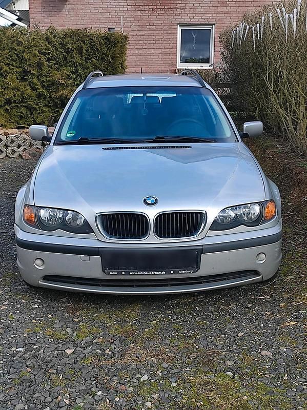 Gebraucht BMW 318 118 PS (86 kW) 2004 Silber Kombi