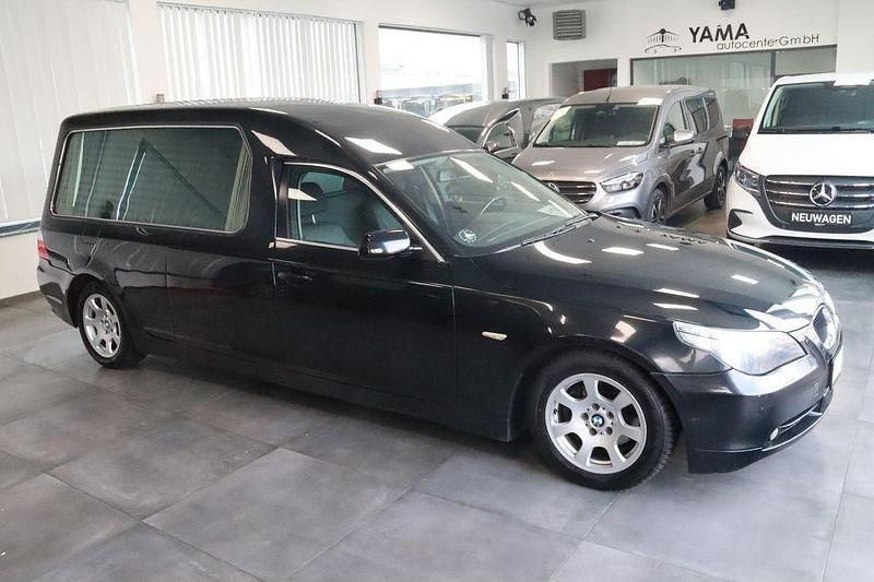 Gebraucht BMW 525 Basis 2004 Schwarz Limousine