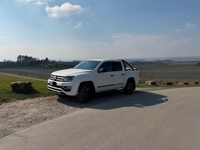 Second-hand VW Amarok Dark Label 204 CP (150 kW) 2018 Alb Pickup