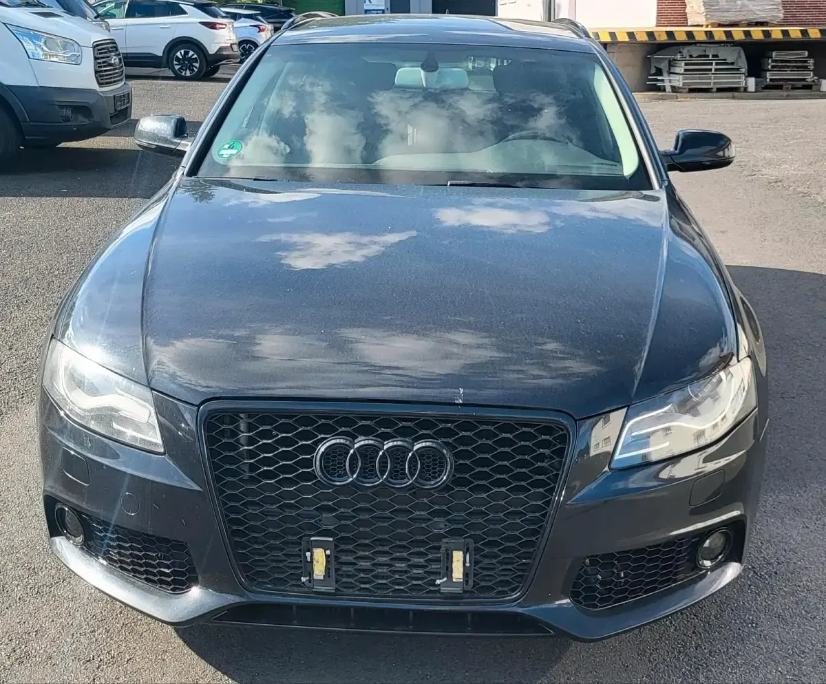 Gebraucht Audi A4 180 PS (132 kW) 2010 Schwarz Kombi