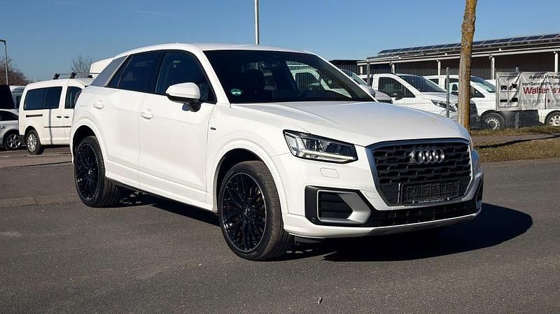 Gebraucht Audi Q2 S-line plus 190 PS (139 kW) 2018 Weiß SUV