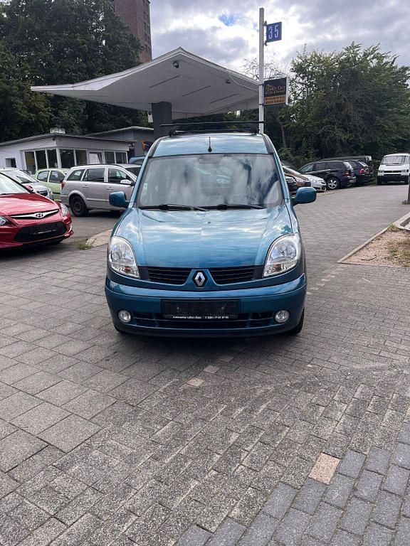 Grün Gebraucht 2005 Renault Kangoo Authentique Van / Kleinbus | 1.990 € (Fairer Preis) - Bild 1/4