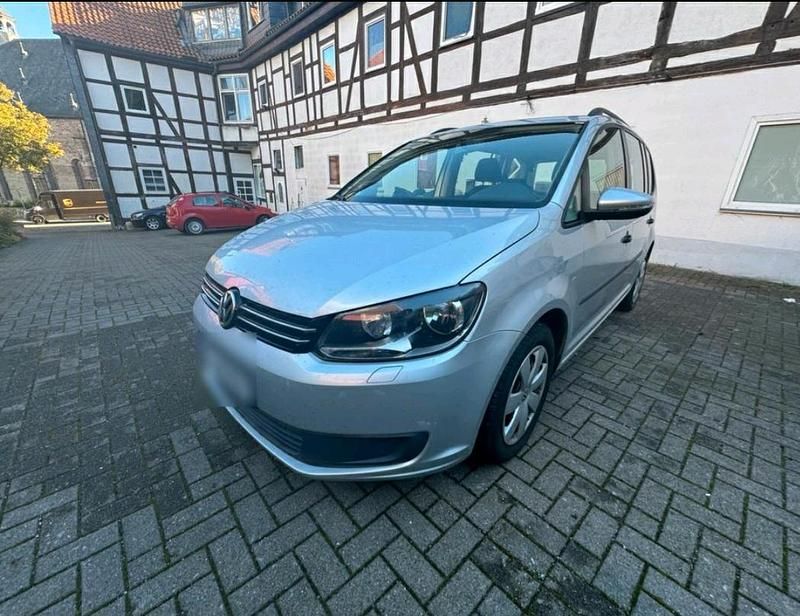 Gebraucht VW Touran 105 PS (77 kW) 2013 Silber Van / Kleinbus